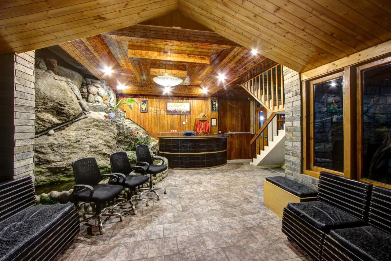 Hotel Capital O Shishamaati Kulu Zewnętrze zdjęcie